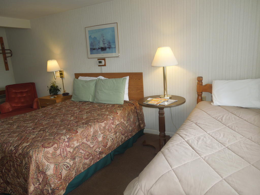 Plaza Motel Bryan Exteriér fotografie