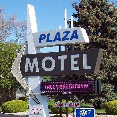 Plaza Motel Bryan Exteriér fotografie